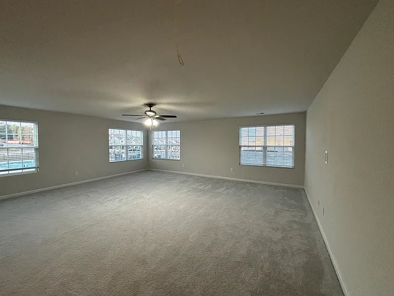 15733 Country House St — Photo 18