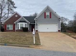 3 Woodmere Ct, Phenix City, AL 36870