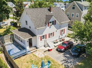 7 Woodwards Ln, Taunton, MA 02780