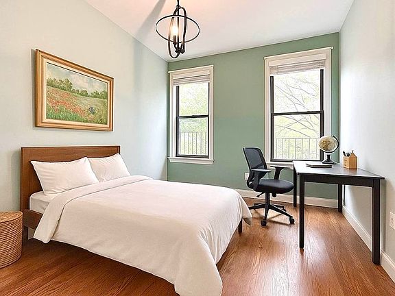 5th image of 620 Wilson Ave #2R