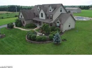 189 Lower Middle Creek Rd, Kunkletown, PA 18058