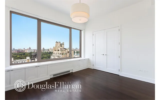 Rented by Douglas Elliman | media 10