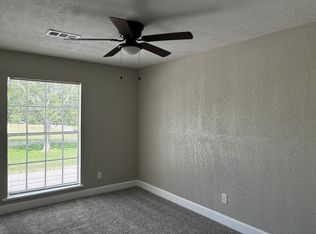 604 Normal Park Dr #610, Huntsville, TX 77320