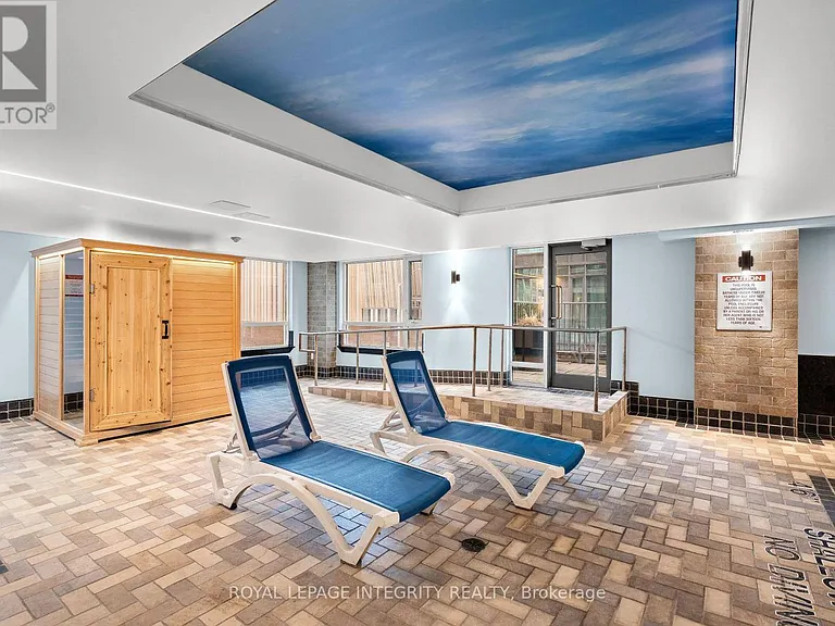 200 Besserer St #709 — Photo 3