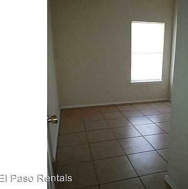 3rd image of 15006 Nunda Ave #A & B