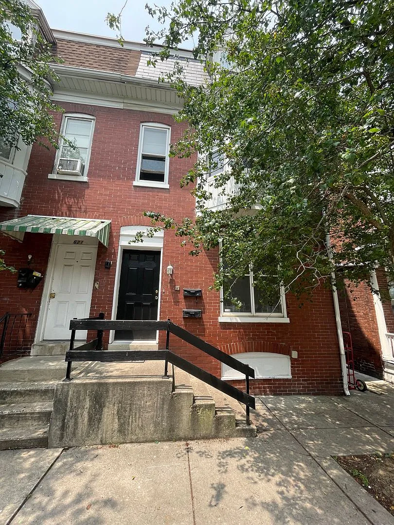 Building Photo - 623 Chestnut Street