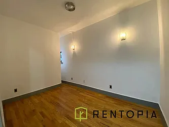 Rented by Rentopia