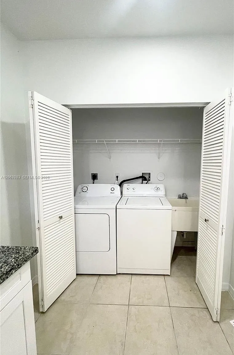 3 bed, 1542 sqft, $3,200 — Photo 4