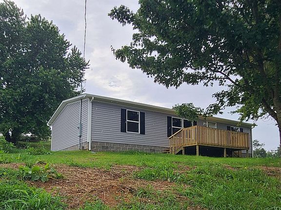 4th image of 228 Ward Rowe Rd