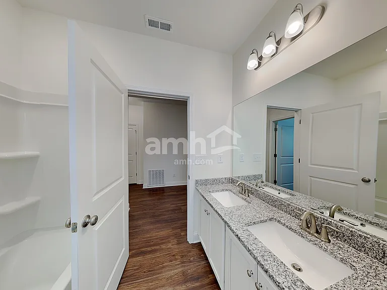 7060 Creeksong Dr — Photo 20