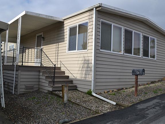 2nd image of 41 Costanso St #41