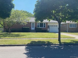 209 Imperial Dr, Buffalo, NY 14226