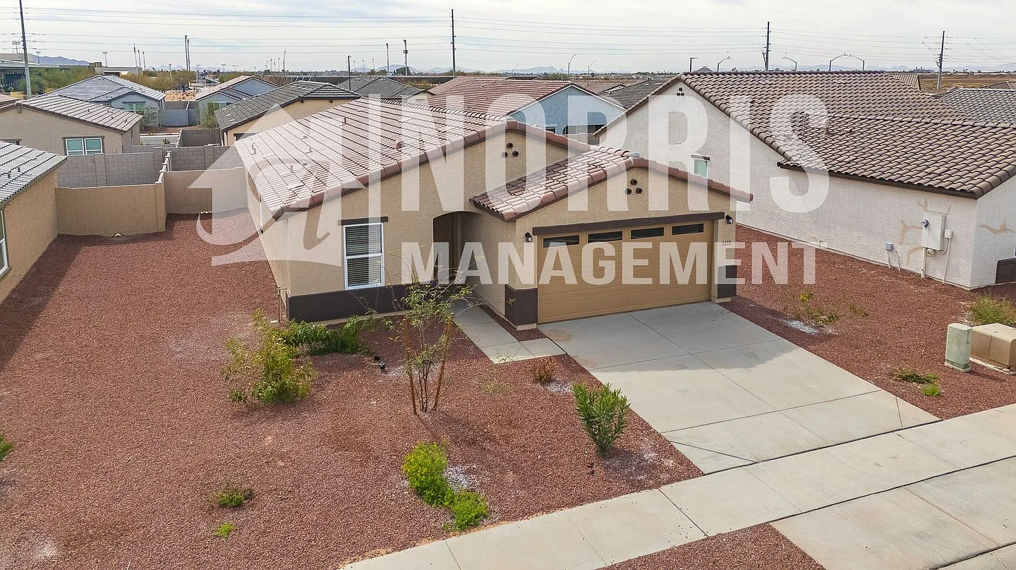 Beautiful Newer Home in North Casa Grande — Photo 4