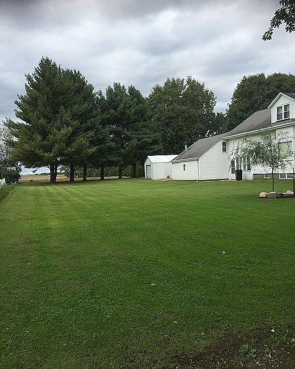 212 E North St, IL 61379 Zillow