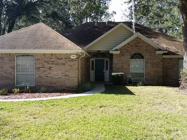 580 Hawkes Island Dr, Fleming Island, FL 32003