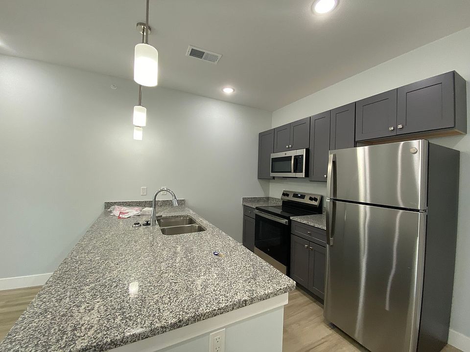 1st image of 214 E Clark St #304