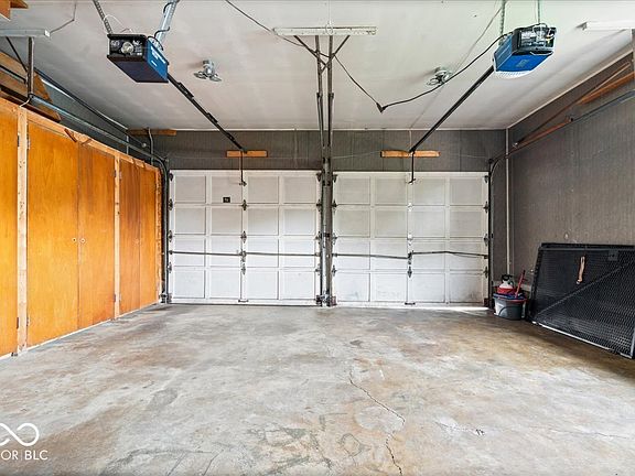 4th image of 8016 Chiltern Dr