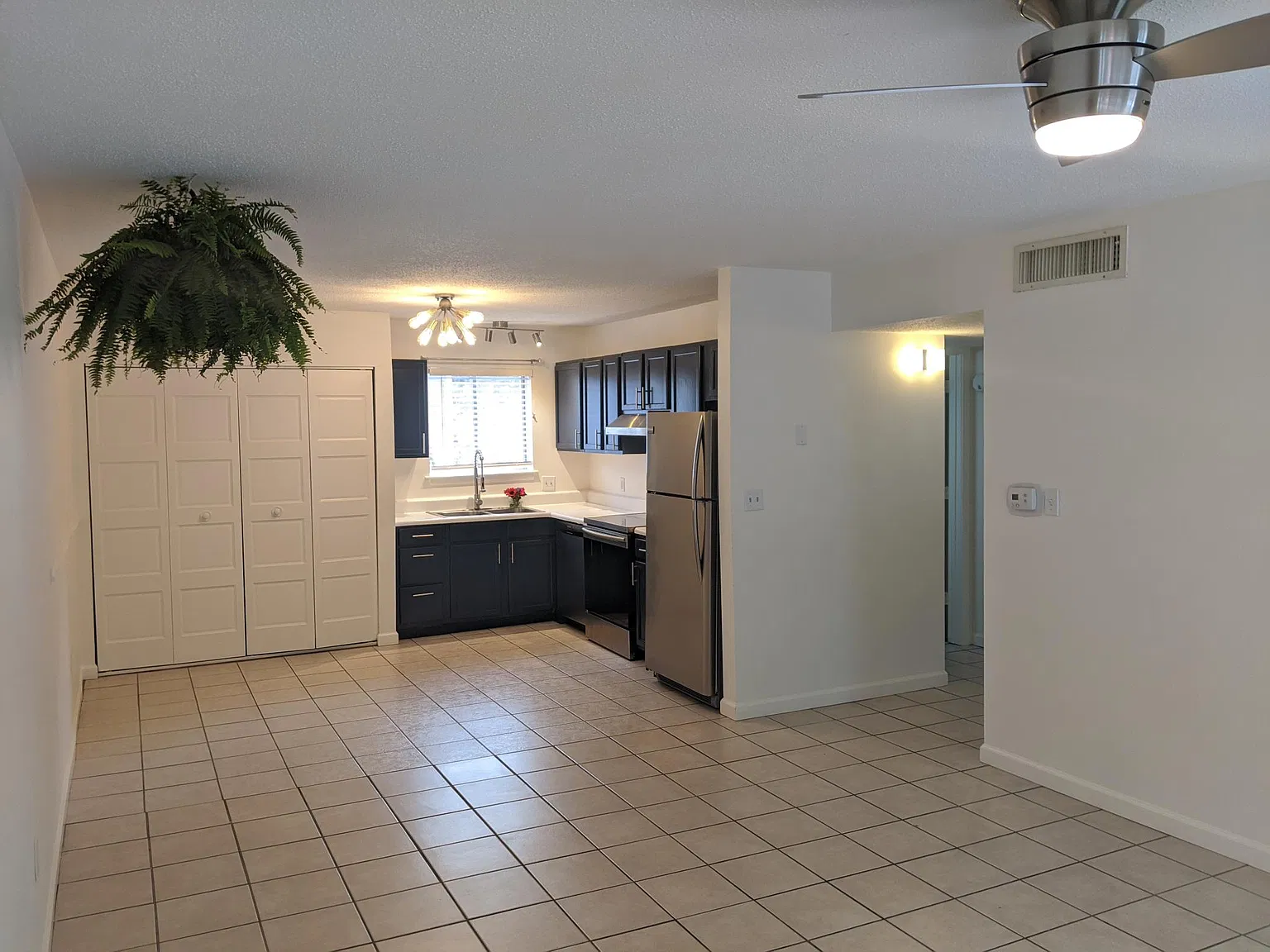 2 bed, 816 sqft, $1,500 — Photo 3