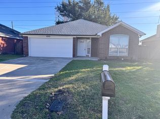 6325 Brookbriar Ct, Arlington, TX 76018