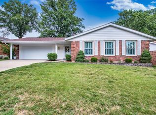 3837 Coachella Dr, Saint Louis, MO 63125