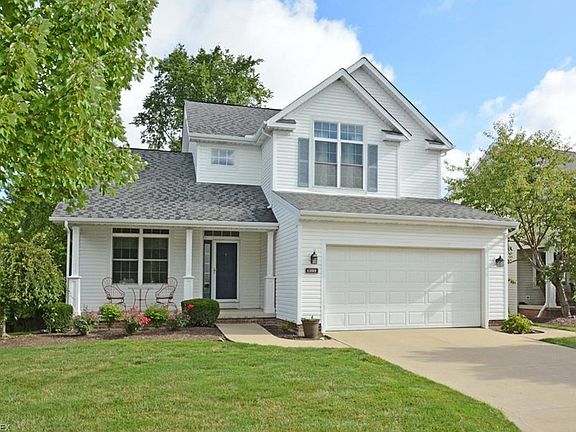 2nd image of 1392 Apple Valley Ct