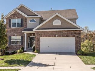 4355 Magoffin Trails Dr, Saint Louis, MO 63129