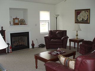 4th image of 109 Poplar Cir