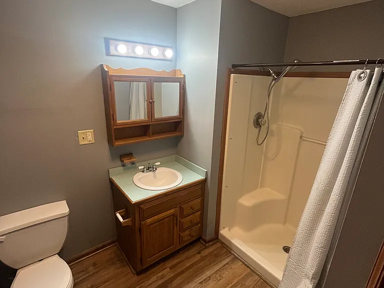 311 W Jefferson St — Photo 10