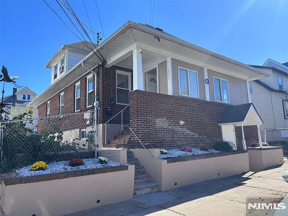 1st image of 1027 23rd Street