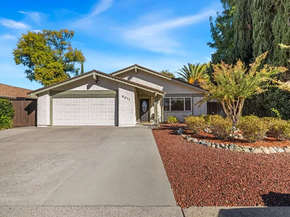 8071 Oak Meadow Ct, Citrus Heights, CA 95610