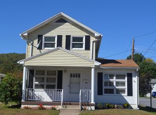 901 Shoemaker Ave, West Wyoming, PA