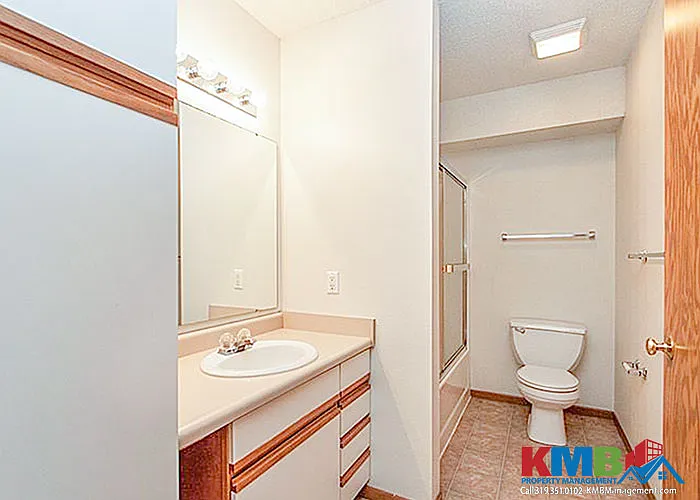 21 Westside Dr — Photo 14