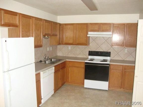 3rd image of 4709 John David Dr APT A