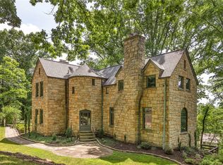 190 Grandview Dr S, Pittsburgh, PA 15215