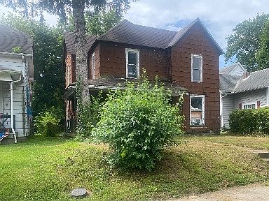 2nd image of 803 W 5th St