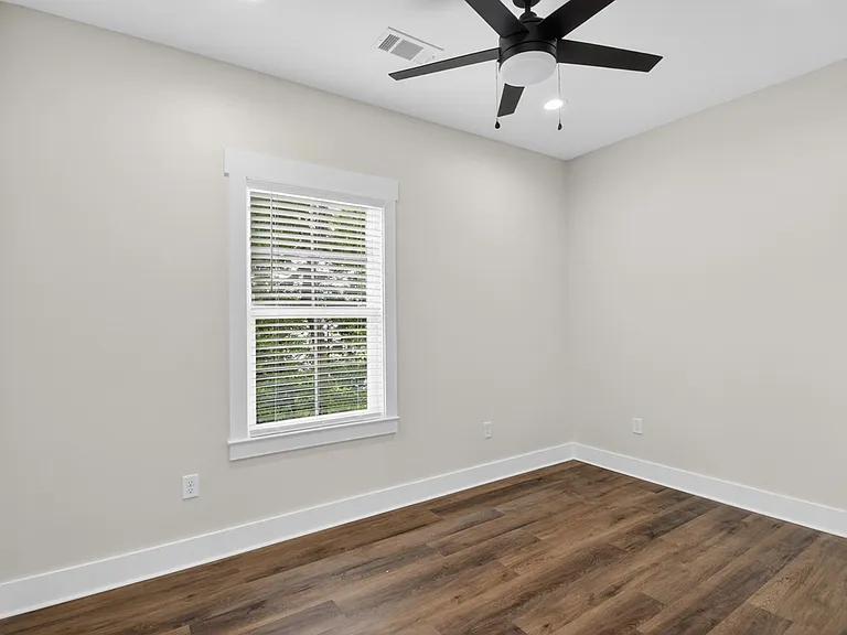 1207 W 7th St #D — Photo 14