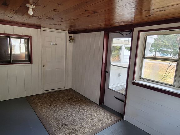 mudroom/sunroom