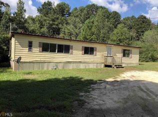 276 Lake Cir, Newnan, GA 30263