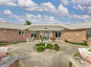 333 W Bittersweet Rd, Washington, IL 61571
