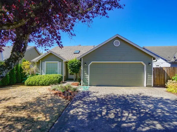 2115 NW 143rd Cir, Vancouver, WA 98685