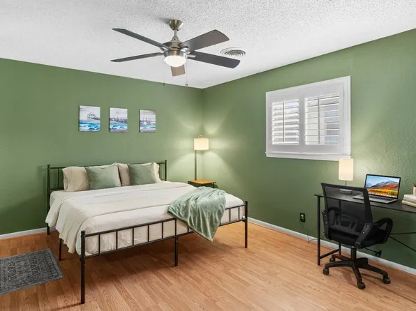 (undisclosed Address), Denton, TX 76201