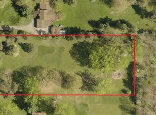 Caves Rd, Novelty, OH 44072