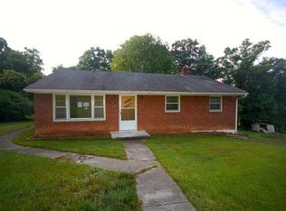 145 Birch Dr, Blue Ridge, VA 24064