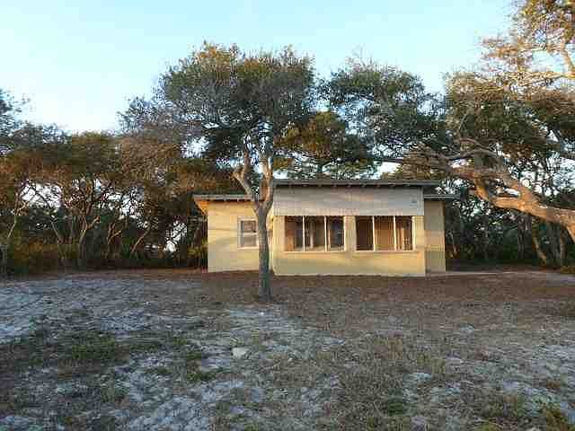 1st image of 1274 Alligator Dr #1