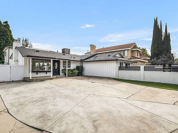 4th image of 6266 Etiwanda Ave