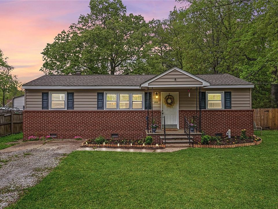 1st image of 203 Old Seaford Rd