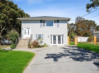 169 Babylon St, Islip Terrace, NY 11752