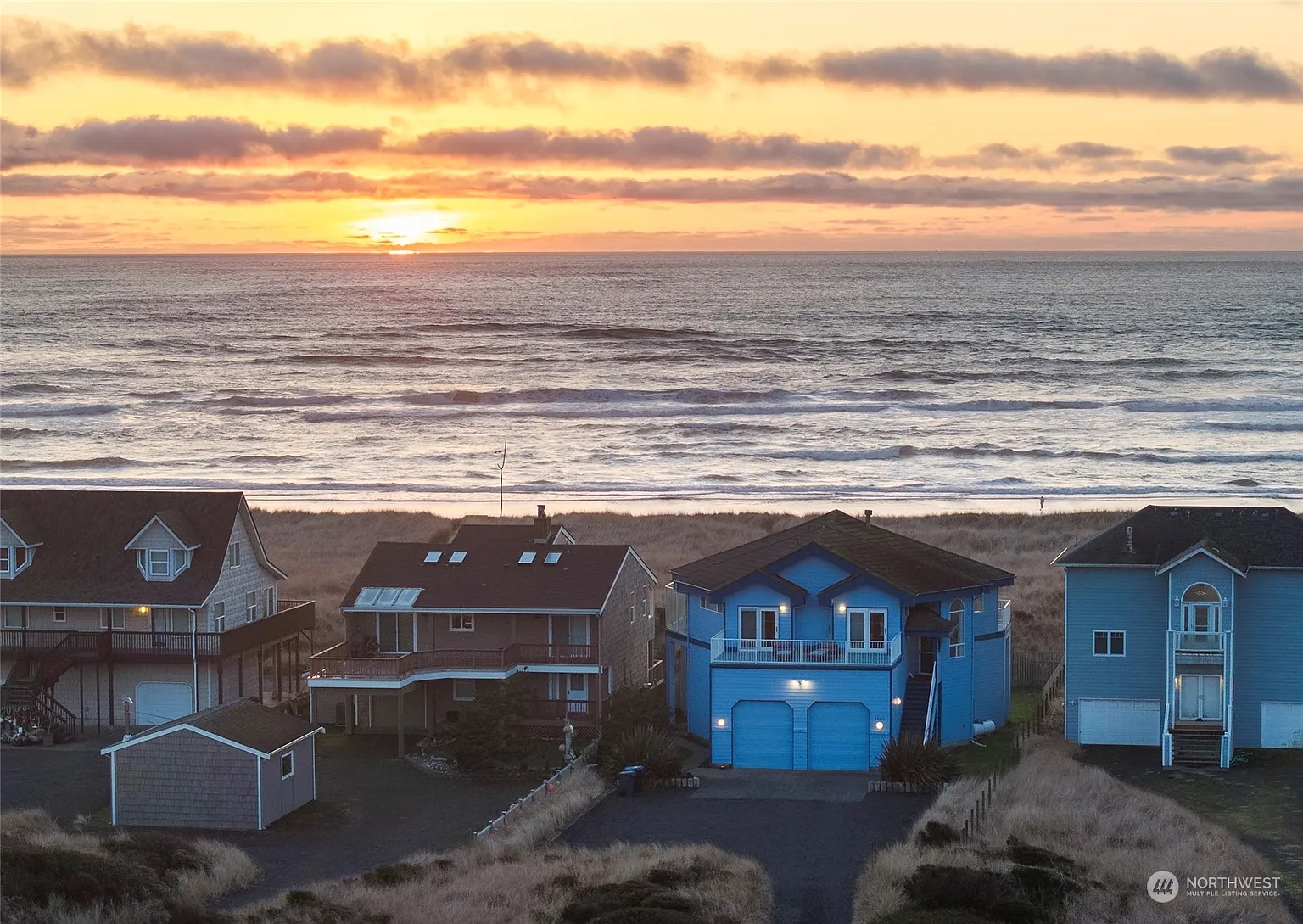 1285 Ocean Shores Boulevard SW photo 1