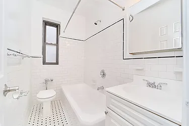 Rented by Living New York