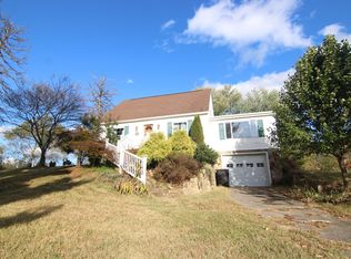 3837 Carson Rd, Roanoke, VA 24012